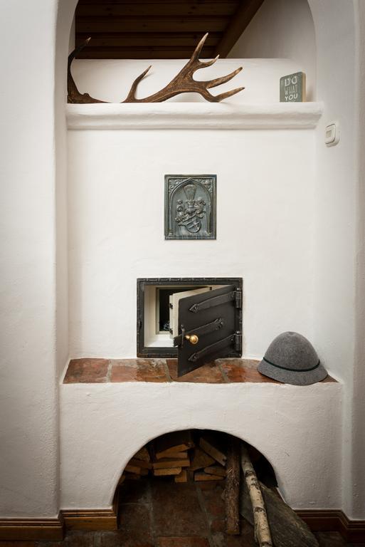 Ansitz Wirtsgut - Familienappartements In Den Bergen Леоганг Екстериор снимка